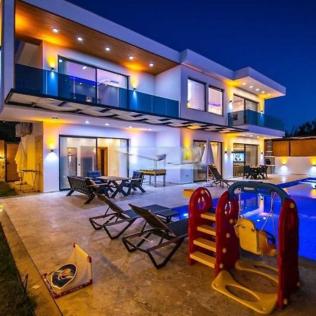 Villa Lycian-Kalkan 3 Bedroom-2 Jakuzzies-Sauna-Turkish Hamam-Huge Private Pool And Lovely Garden كاس المظهر الخارجي الصورة