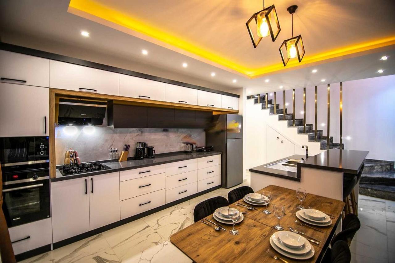 Villa Lycian-Kalkan 3 Bedroom-2 Jakuzzies-Sauna-Turkish Hamam-Huge Private Pool And Lovely Garden كاس المظهر الخارجي الصورة