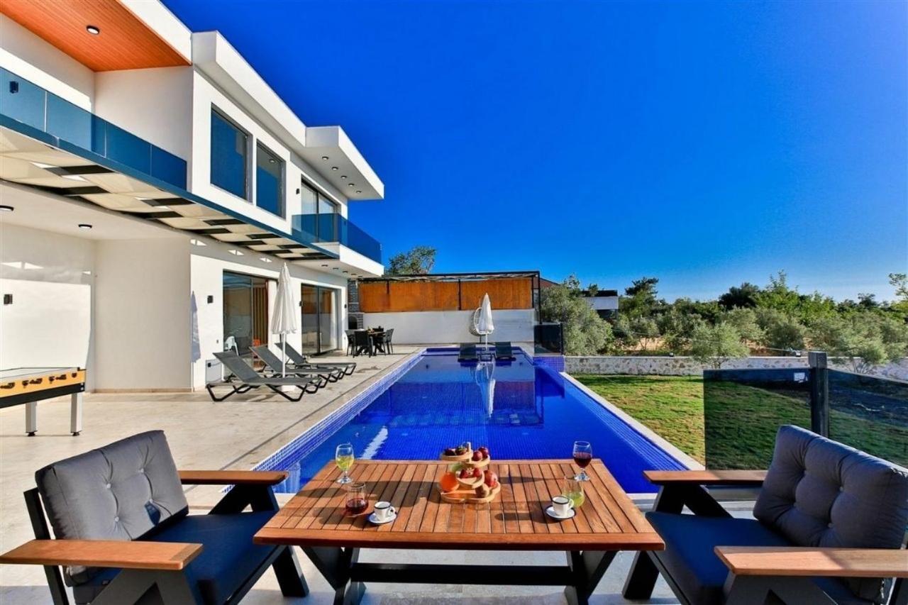 Villa Lycian-Kalkan 3 Bedroom-2 Jakuzzies-Sauna-Turkish Hamam-Huge Private Pool And Lovely Garden كاس المظهر الخارجي الصورة